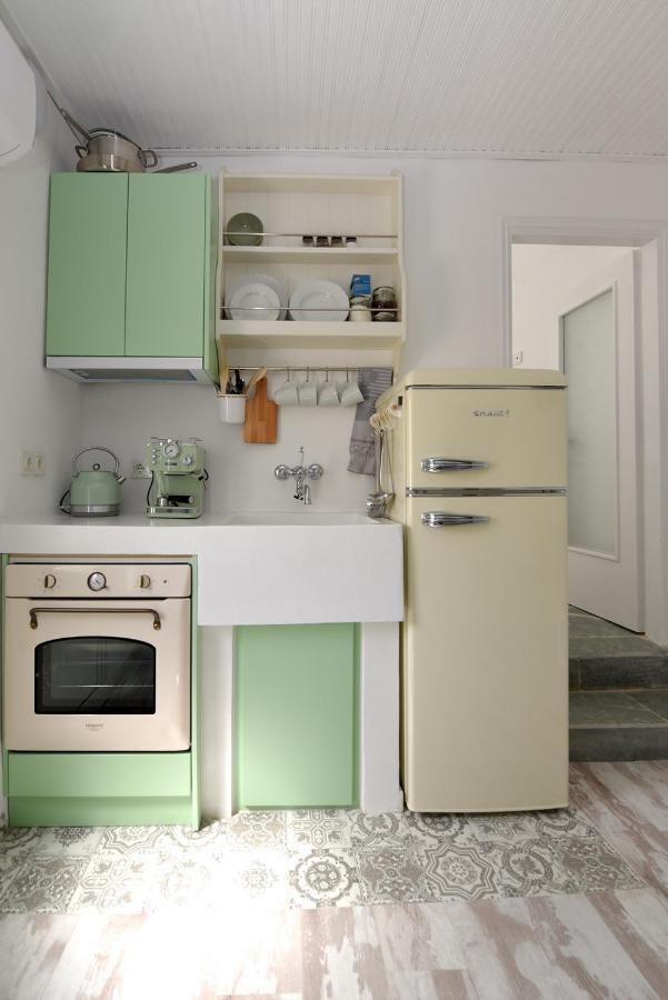 Blue Vorna Apartment Ано Сирос Екстериор снимка