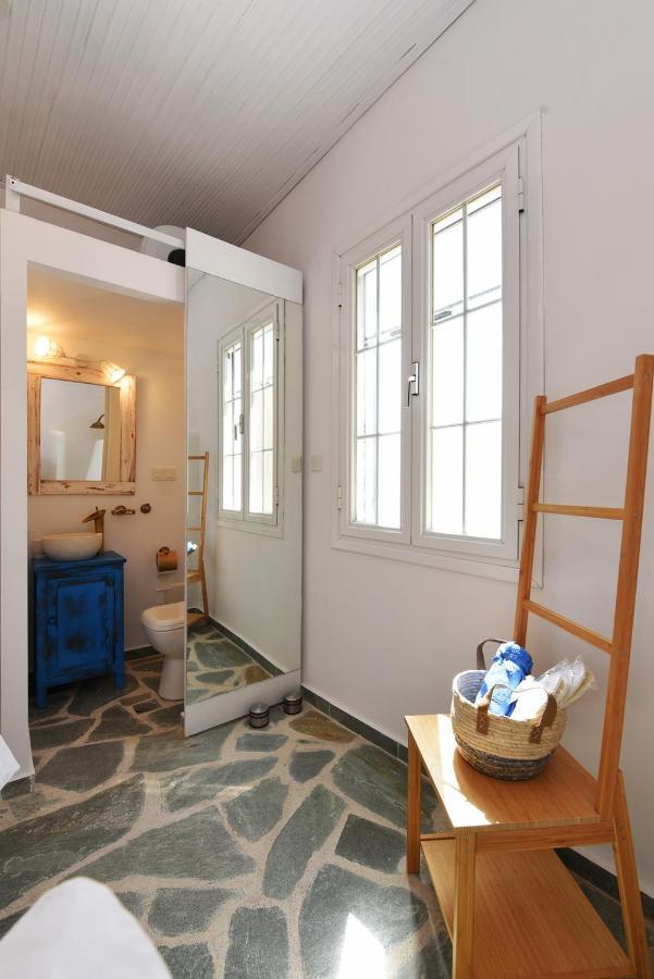 Blue Vorna Apartment Ано Сирос Екстериор снимка